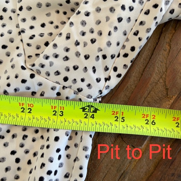 ASTR The Label Cream Olive Multi Dot Print Button Up Shirt Blouse Size Med NWT - Picture 9 of 13